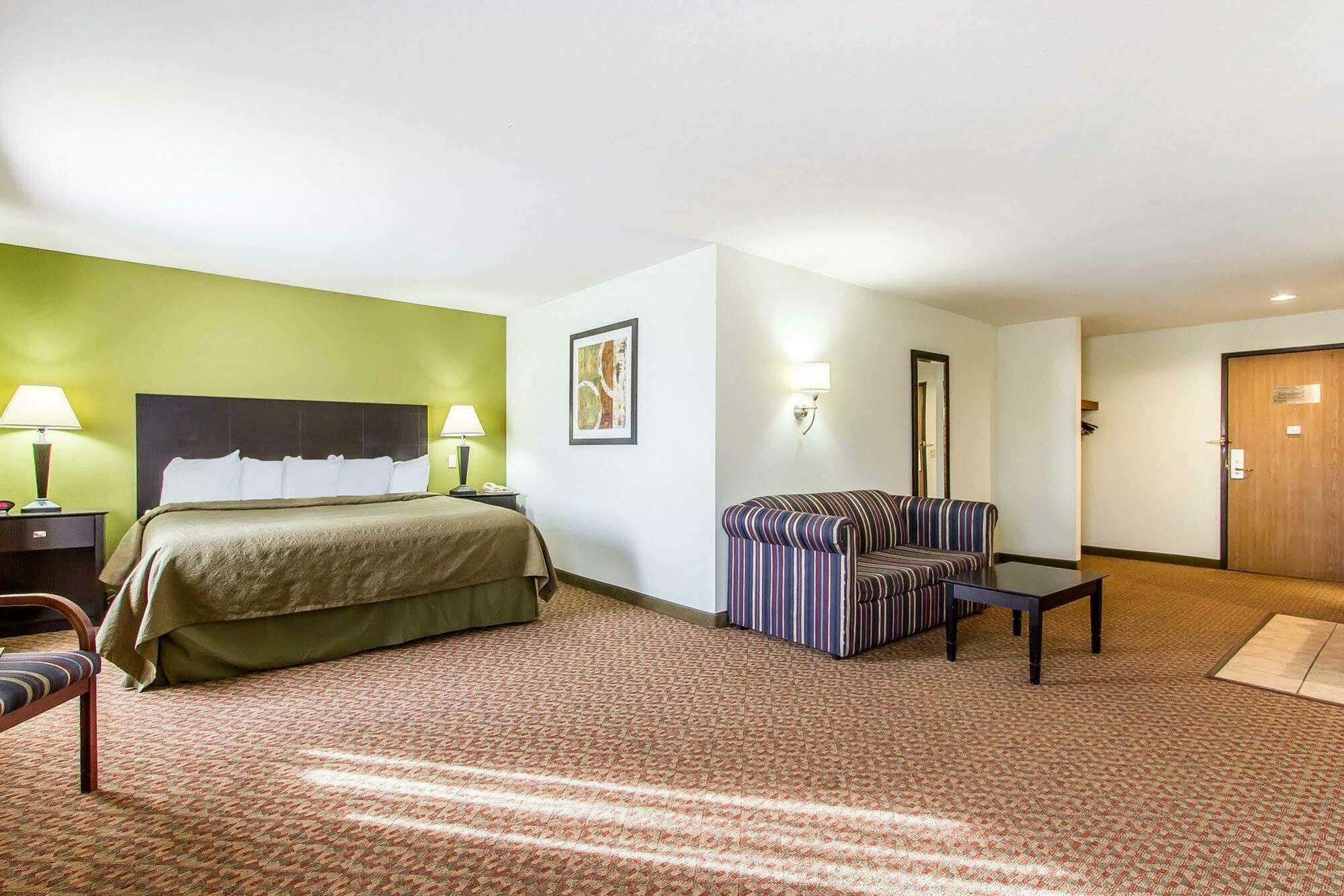 Quality Inn Pontiac Il Exterior foto